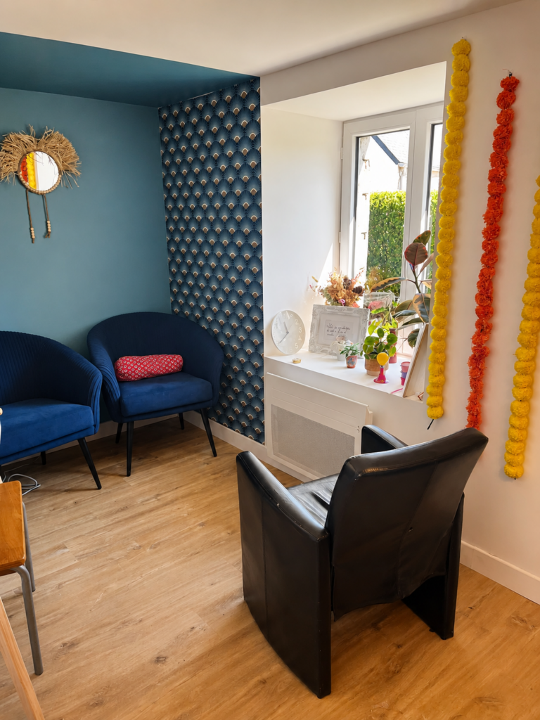 un cabinet partagé décoré à La Serre Plougastel