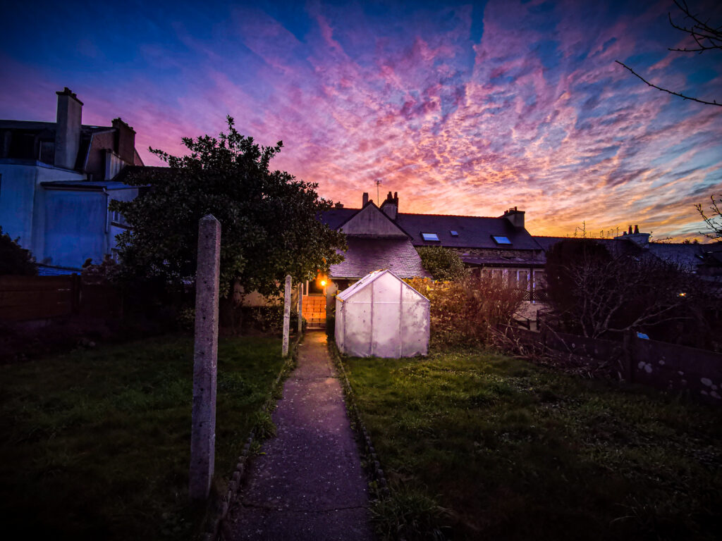photo du 1er local de La Serre, une maison de bourg à Plougastel